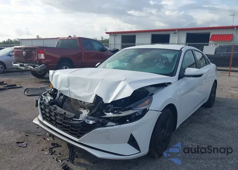 2021 Hyundai Elantra Sel from USA, damaged, VIN 5NPLM4AG5MH017793